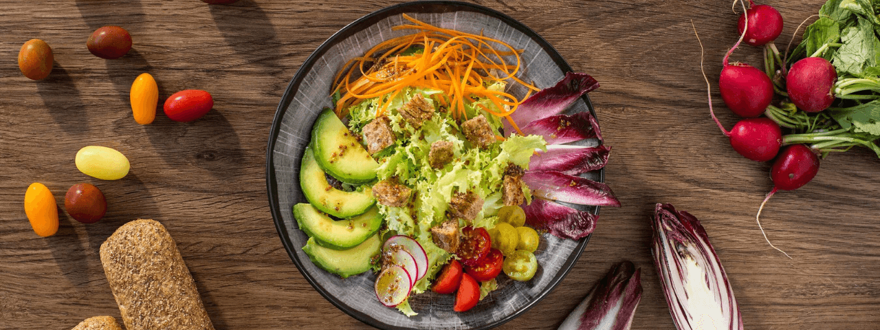 Ensalada de escarola y endivia morada